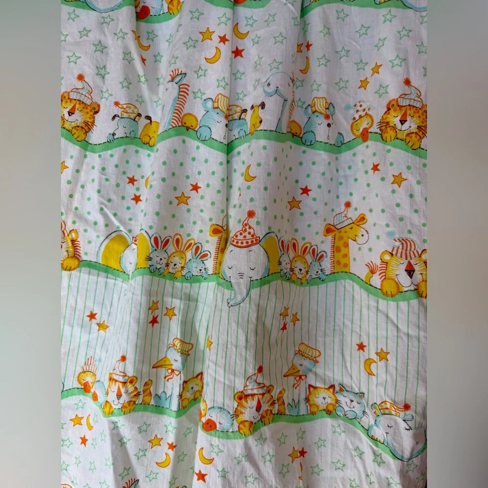 Vintage Fitted Crib Sheet White Yellow Animal Cotton Baby Bedding Cottagecore OS
